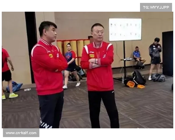 劳伦斯·泰勒训练法引发广泛争议 专家提醒可能带来严重伤病风险 劳伦斯·泰勒训练法引发广泛争议 专家提醒可能带来严重伤病风险
